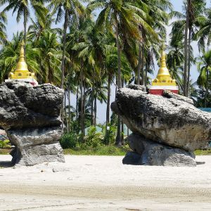 Altars, Myanmar, 2017